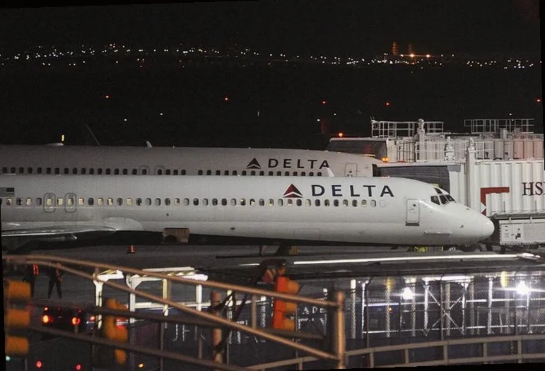 delta-beats-estimates-profit-guidance-5ab2