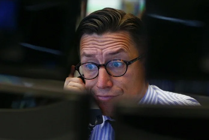 deutsche-bank-cuts-workspace-hold-ef93