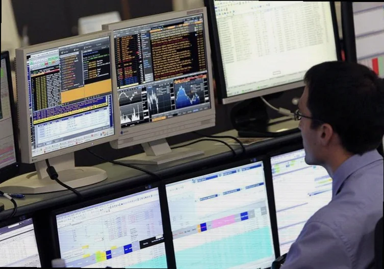 discoverie-reports-solid-orders-improved-b150