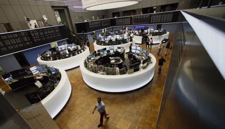 european-stocks-edge-higher-amid-ced2