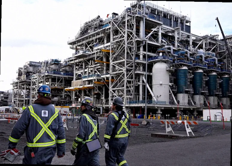 exclusive-european-buyers-hold-talks-99f9