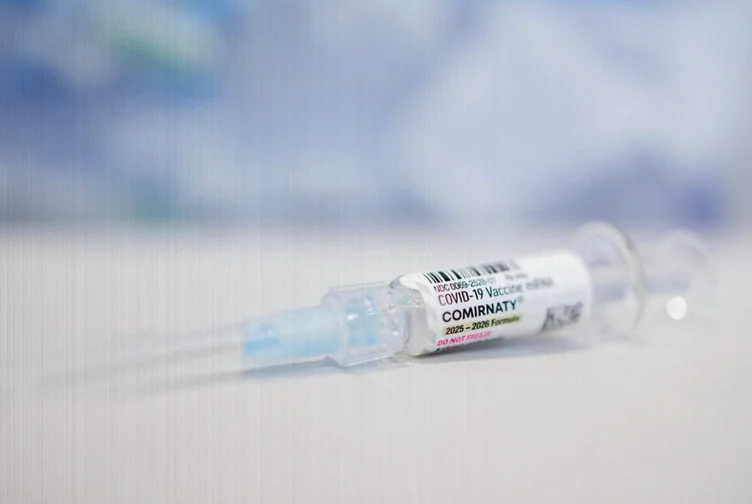 exclusive-pfizer-biontech-halt-covid-15fa