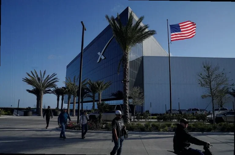 exclusive-trade-talks-lead-spacex-c45a