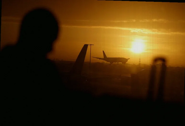 factbox-airlines-cancel-flights-amid-15a4