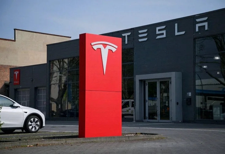 factbox-elon-musk-lays-out-d7de