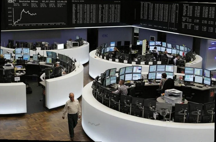 germany-stocks-higher-close-trade-561e