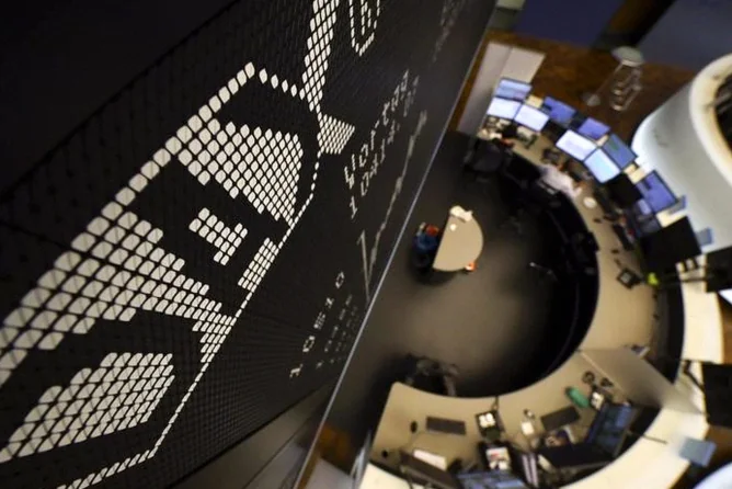 germany-stocks-higher-close-trade-ef2b