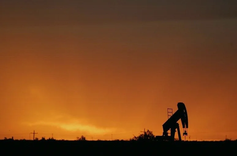 goldman-cuts-consumer-spending-growth-ed52