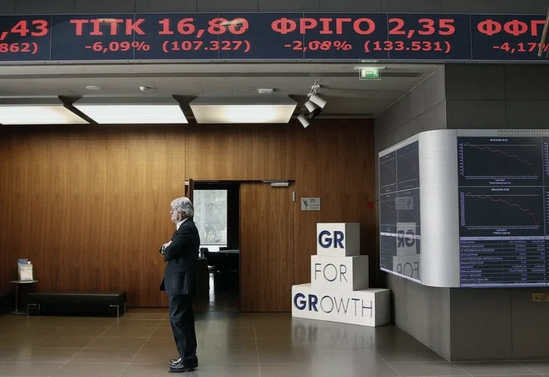 greece-stocks-lower-close-trade-f6c6