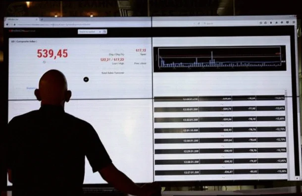 group-delivers-revenue-growth-acceleration-8782