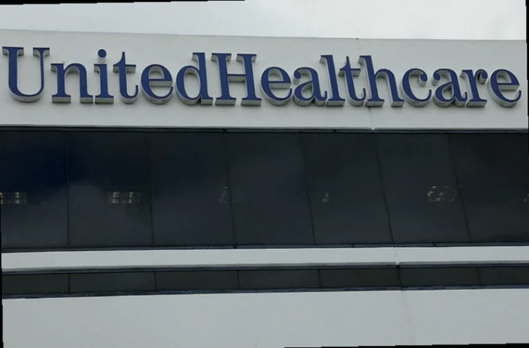 health-insurers-advance-measures-standardize-7a80