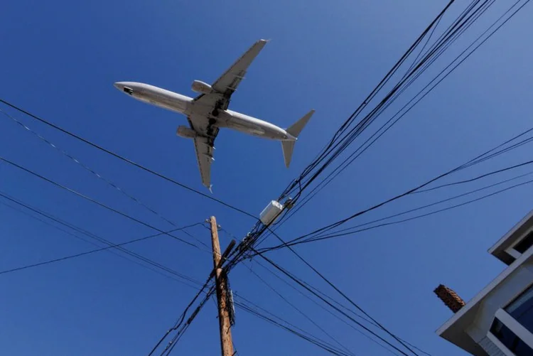 house-vote-aviation-safety-bill-f86f