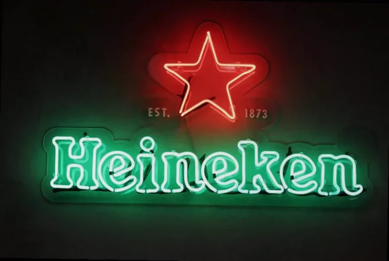 hsbc-upgrades-heineken-buy-sees-e3d8