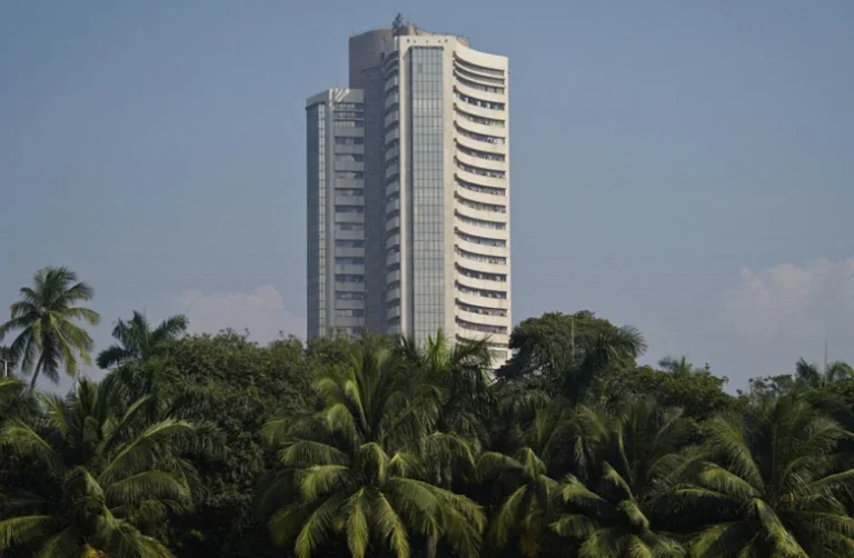 india-stocks-higher-close-trade-3386