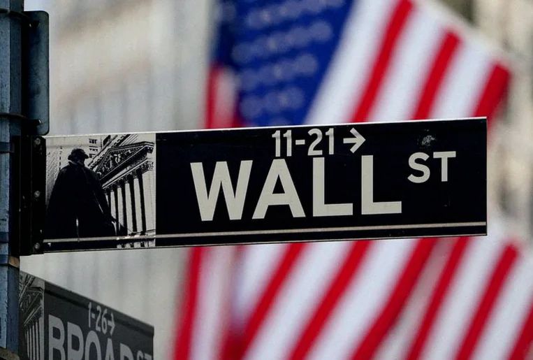 instant-view-unitedhealth-strong-first-ceba