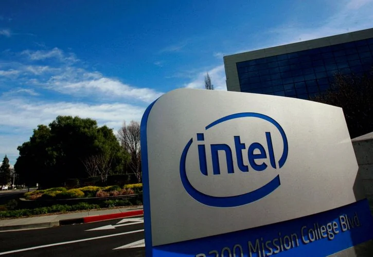 intel-extends-weekly-gain-google-afd0