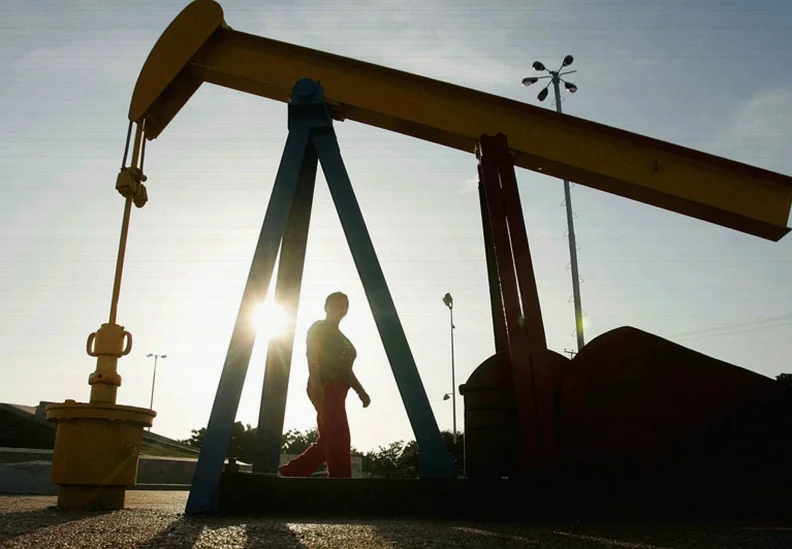 iran-reopens-strait-hormuz-boosting-d7f2