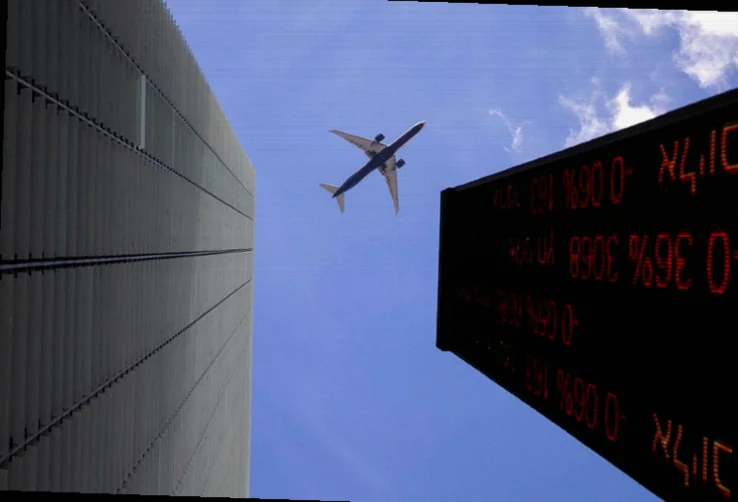 israel-stocks-lower-close-trade-1d0f