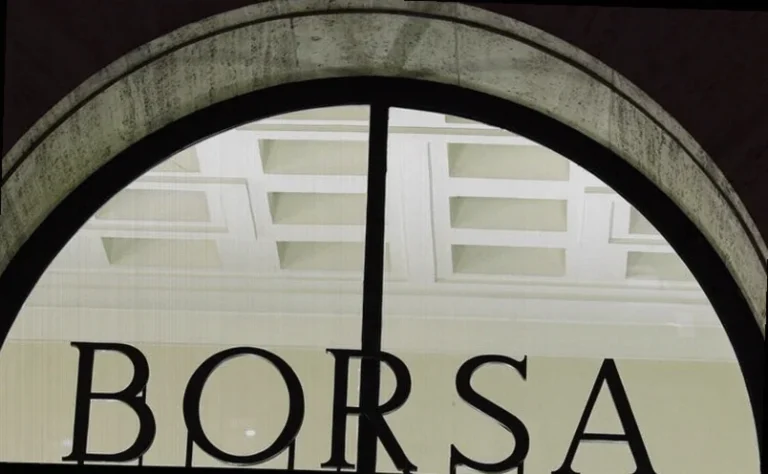 italy-stocks-higher-close-trade-f63e