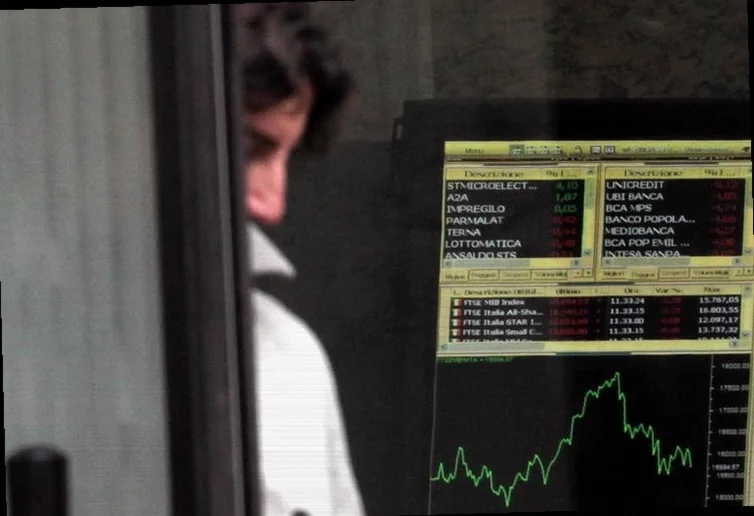 italy-stocks-lower-close-trade-ef1b