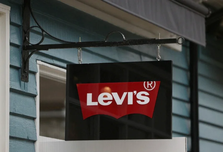 levi-strauss-raises-annual-forecasts-d839