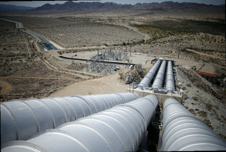 longi-green-energy-posts-wider-22fd