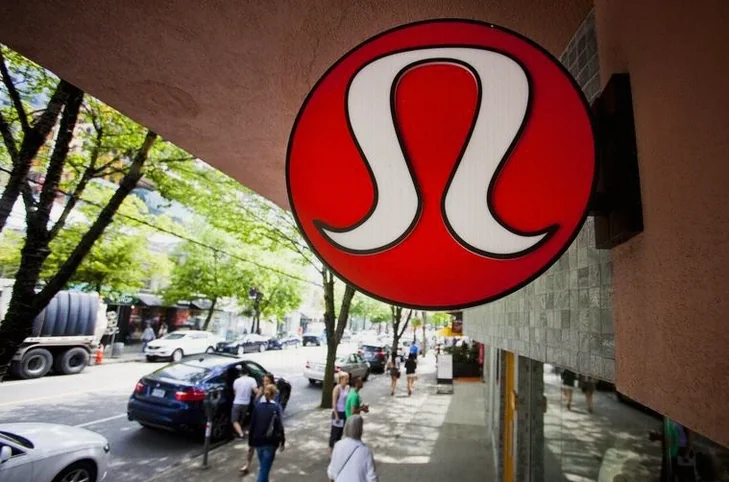 lululemon-shares-drop-texas-opens-5bc9