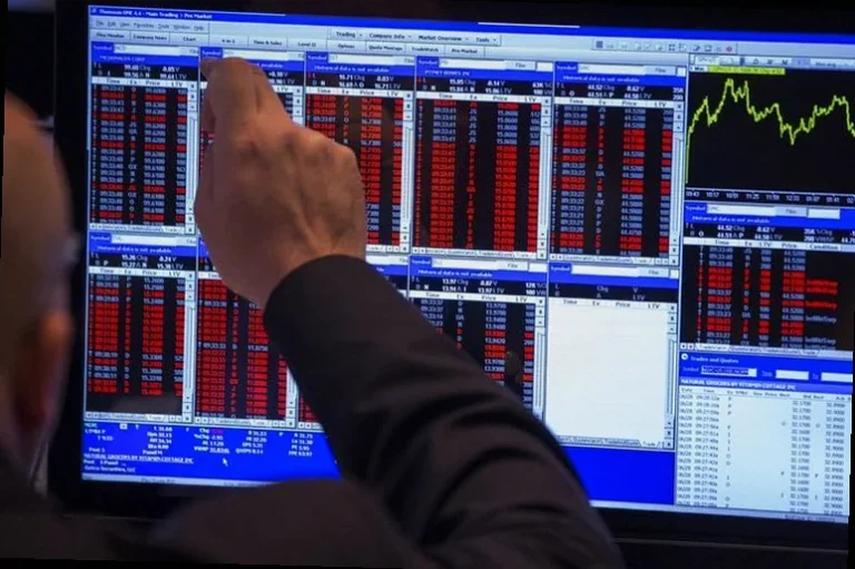 mach-natural-resources-stock-falls-4b81