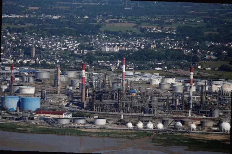 michigan-consumer-sentiment-rig-count-82bb