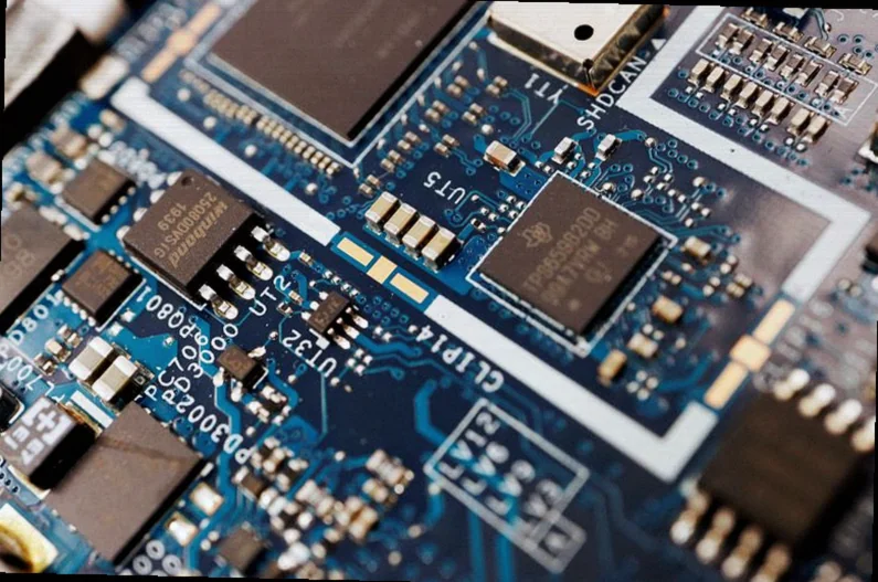 morgan-stanley-raises-intel-target-ee91