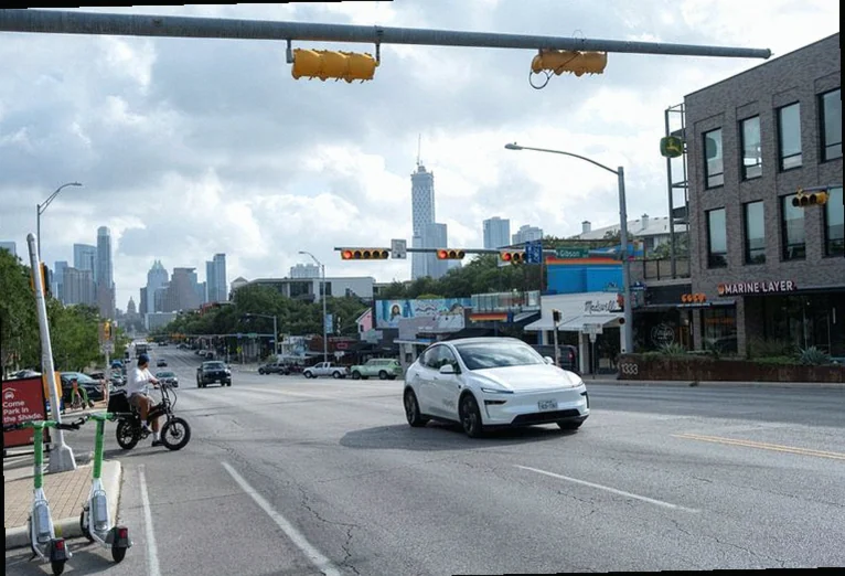 musk-sounds-cautious-tone-robotaxis-d740