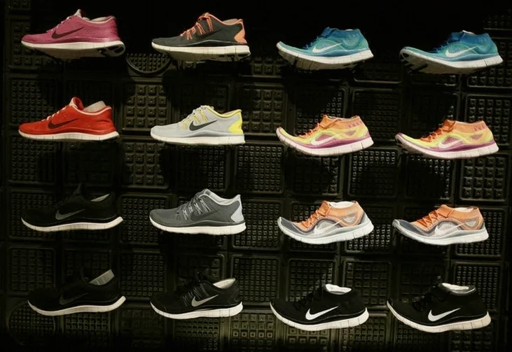 nike-docusign-fall-premarket-lumentum-1212