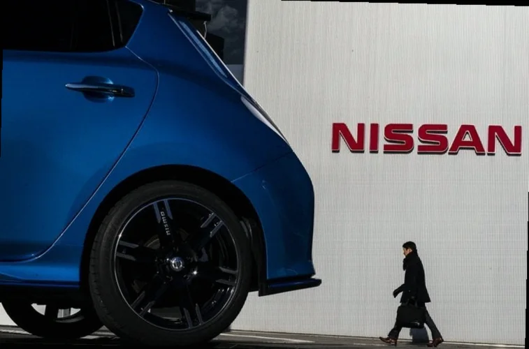 nissan-shares-jump-after-swinging-cd25