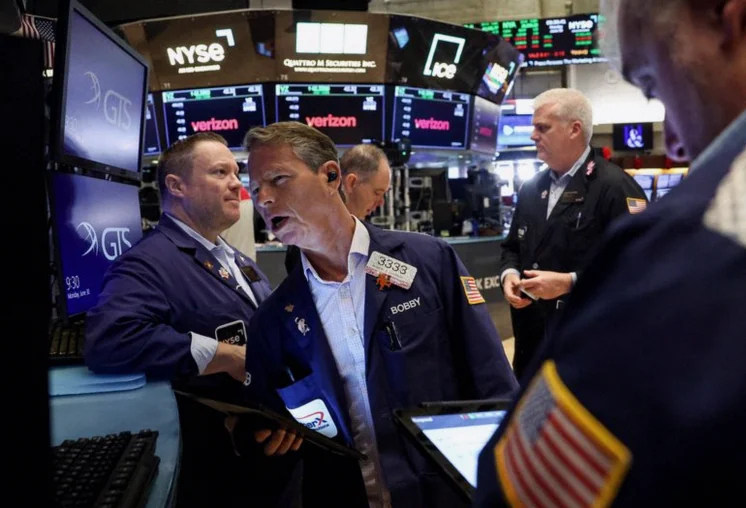 norway-stocks-higher-close-trade-314a