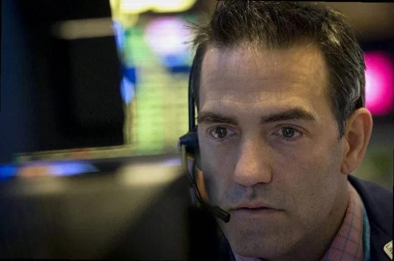 norway-stocks-lower-close-trade-b6ac
