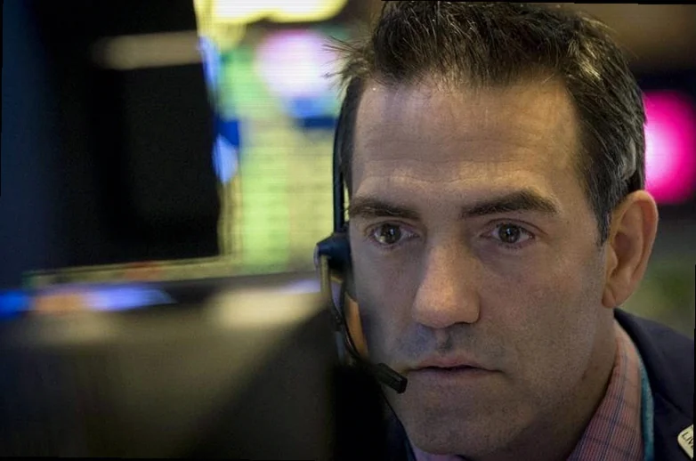 norway-stocks-lower-close-trade-b6ac