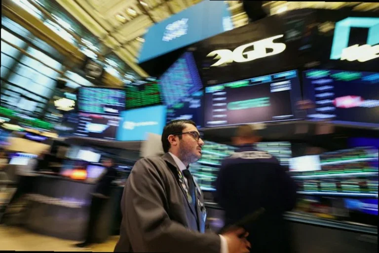 oil-stocks-drop-prices-fall-3630