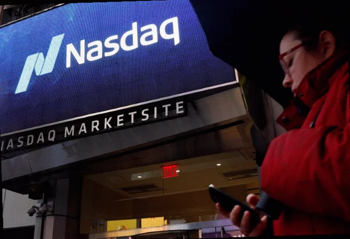 payments-stock-gets-fresh-buy-e09f