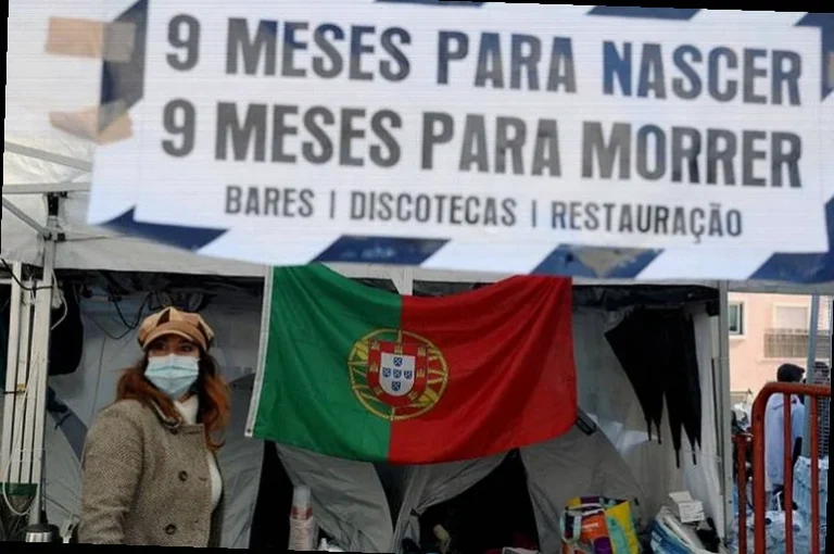 portugal-stocks-higher-close-trade-df2a