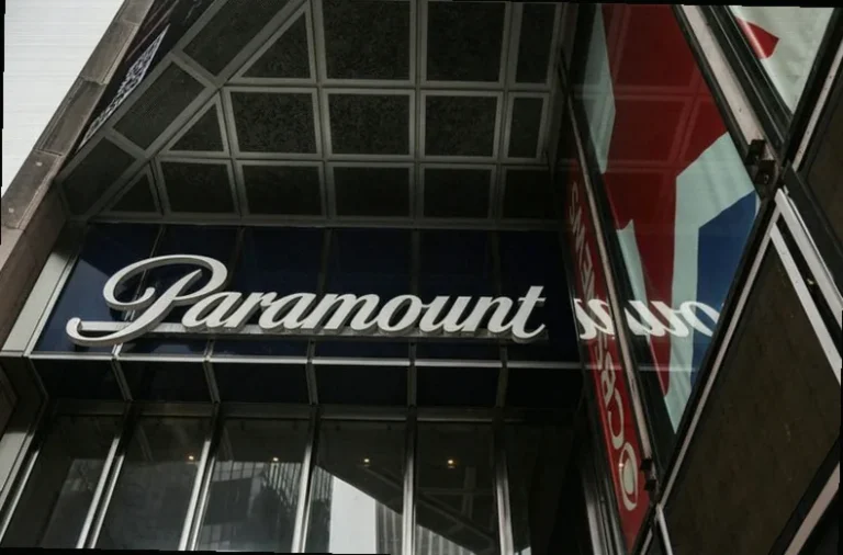 probe-paramount-warner-bros-deal-9733