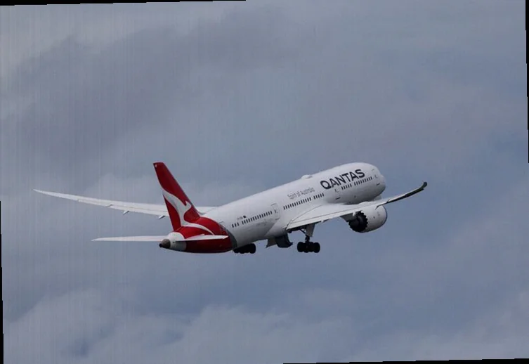 qantas-american-airlines-get-interim-2fa5