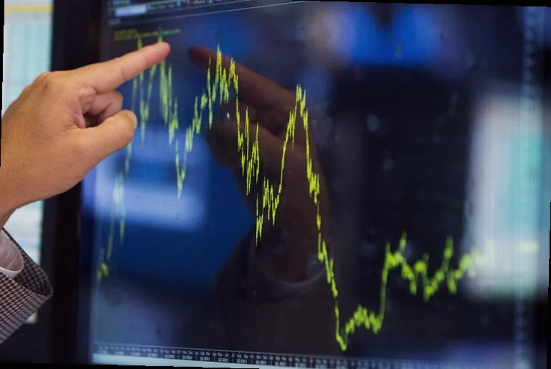 rogers-communications-shares-gain-reports-98e1