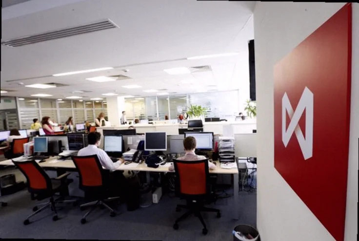 russia-stocks-higher-close-trade-9d0d