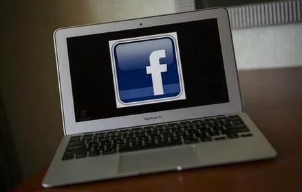 russia-stocks-lower-close-trade-c253