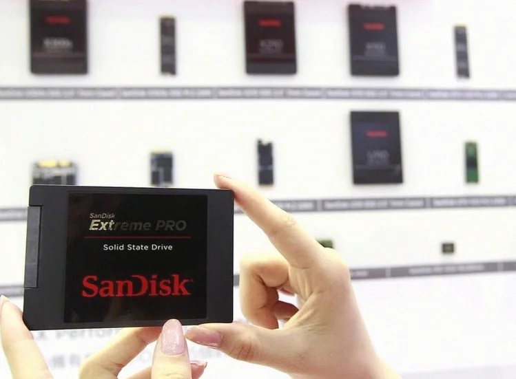 sandisk-shares-2740-year-evercore-2f54
