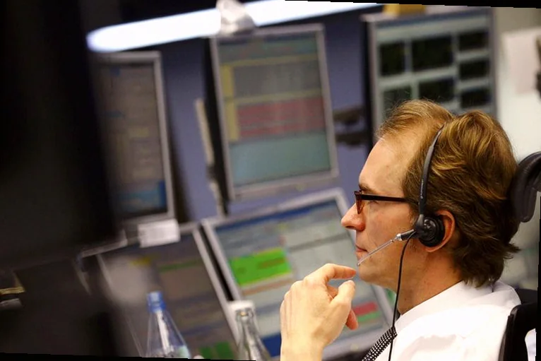 seven-holdings-shares-drop-delayed-76fb