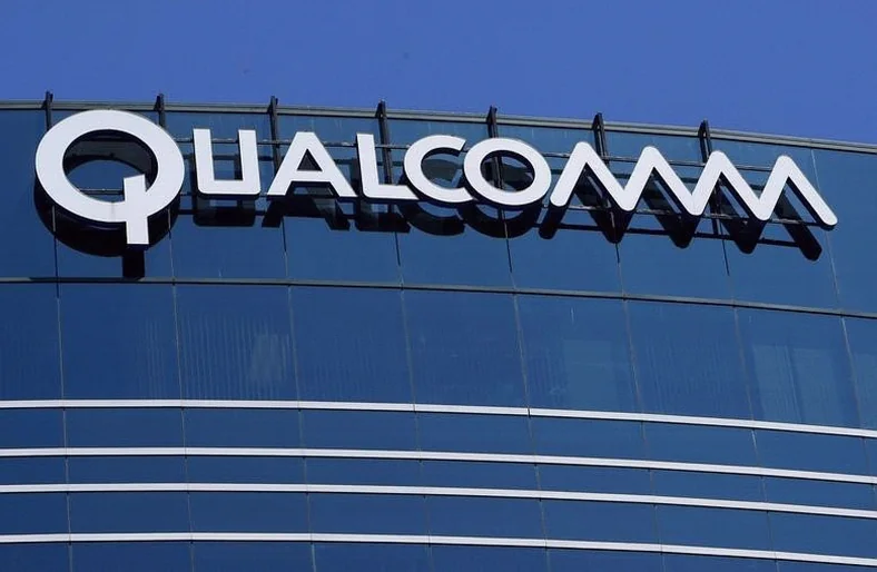 snap-stock-rises-after-qualcomm-8da0