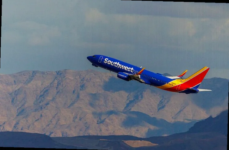 southwest-airlines-forecasts-second-quarter-e839