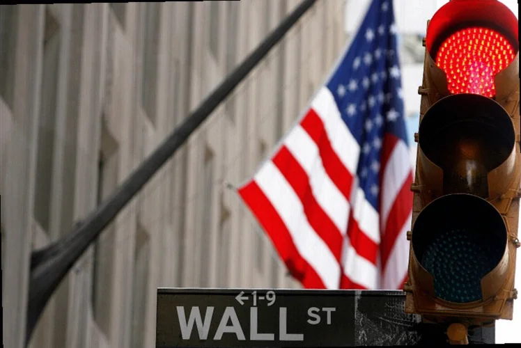 stock-futures-slide-after-iran-88c8