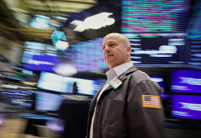 stock-futures-steady-after-wall-0342